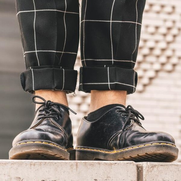 Pantalon retroussé